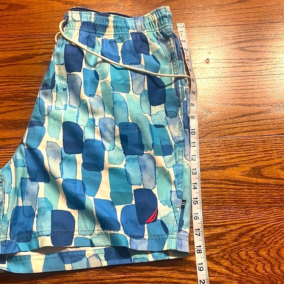 NAUTICA mens swimwear trunks water colors blue 3 functional pockets : netting Lg - Picture 11 of 12